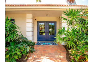410 MEADOW LARK DRIVE, SARASOTA, FL 34236 Sold 06/06/23