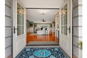 410 MEADOW LARK DRIVE, SARASOTA, FL 34236 Sold 06/06/23