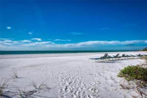 199 WHISPERING SANDS DRIVE, SARASOTA, FL 34242 Sold 05/17/23