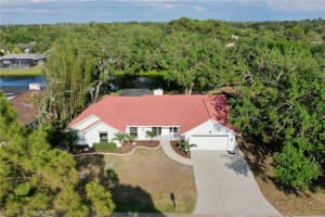 5449 BENEVA WOODS WAY, SARASOTA, FL 34233 Sold 07/27/23