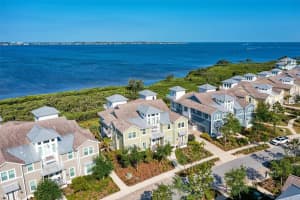 362 Compass Point Dr, Bradenton, FL 34209, Sold 05/04/23