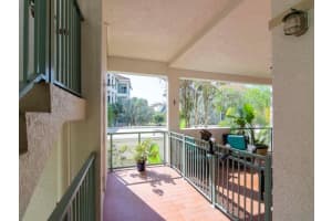 1038 BELLASOL WAY, APOLLO BEACH, FL 33572 Sold 06/20/23