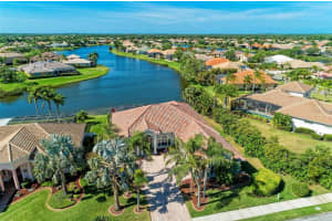 8241 Barton Farms Blvd, Sarasota, FL 34240, Sold 04/28/23