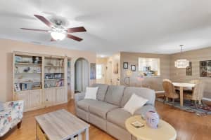 6101 34TH STREET, BRADENTON, FL 34210 Sold 06/30/23