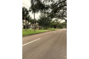 512 VENICE AVENUE, VENICE, FL 34285 - MLS#MFRA4565945