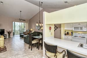 8335 GLENROSE WAY, SARASOTA, FL 34238 Sold 09/25/23