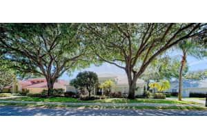 8299 Cypress Hollow Dr, Sarasota, FL 34238, Sold 05/24/23