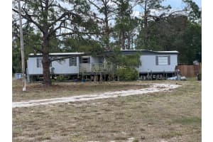 8000 BREEZE DRIVE, NORTH FORT MYERS, FL 33917 Sold 10/05/23