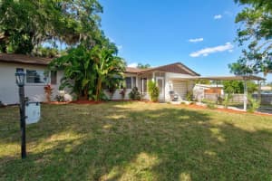 357 WILLOW LANE, ELLENTON, FL 34222 Sold 05/11/23