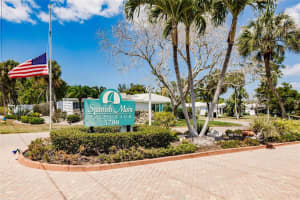 743 SPANISH DRIVE, LONGBOAT KEY, FL 34228 Sold 09/27/23