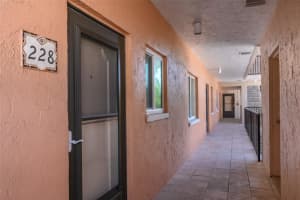 9011 MIDNIGHT PASS ROAD, SARASOTA, FL 34242 - MLS#MFRA4566083