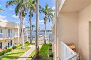 5963 MIDNIGHT PASS ROAD, SARASOTA, FL 34242 Sold 08/04/23