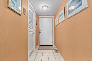 5963 MIDNIGHT PASS ROAD, SARASOTA, FL 34242 Sold 08/04/23