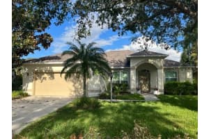417 COUNTRY LANE, BRADENTON, FL 34212 Sold 05/10/23