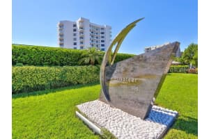 1050 LONGBOAT CLUB ROAD, LONGBOAT KEY, FL 34228 - MLS#MFRA4566128
