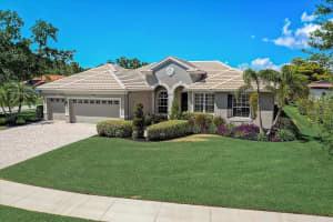 4945 SABAL LAKE CIRCLE, SARASOTA, FL 34238 Sold 06/08/23