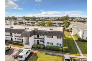 102 46TH AVENUE TERRACE, BRADENTON, FL 34207 Sold 08/15/23