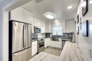 3280 LAKE BAYSHORE DRIVE, BRADENTON, FL 34205 Sold 08/25/23