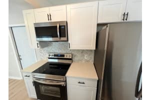 6604 WINDING OAK DRIVE, TAMPA, FL 33625 Sold 07/13/23