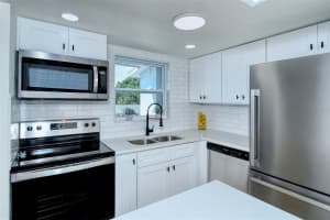 1565 LEISURE DRIVE, BRADENTON, FL 34207 Sold 05/02/23
