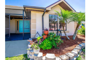 5607 34 COURT, BRADENTON, FL 34203 Sold 09/29/23