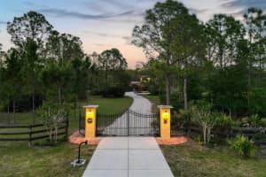 19007 65TH AVENUE, BRADENTON, FL 34211 Sold 07/03/23