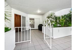 370 Gulf of Mexico Dr, Longboat Key, FL 34228, Sold 05/31/23