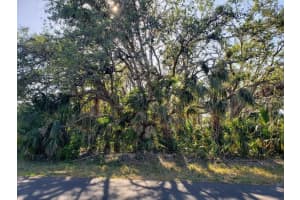 15492 CHAMBERLAIN BOULEVARD, PORT CHARLOTTE, FL 33953 - MLS#MFRA4566734