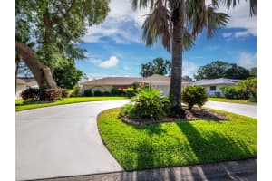 1226 WATERSIDE LANE, VENICE, FL 34285 Sold 05/31/23