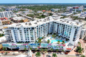 111 PINEAPPLE AVENUE, SARASOTA, FL 34236 Sold 08/14/23