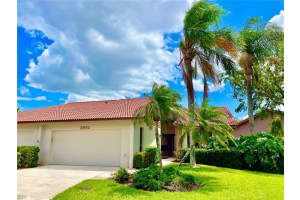 3862 WILSHIRE CIRCLE, SARASOTA, FL 34238 Sold 06/05/23