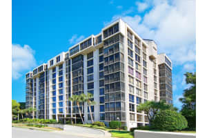 707 GULFSTREAM AVENUE, SARASOTA, FL 34236 Sold 10/30/23