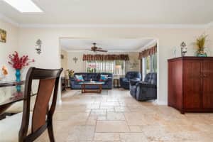 6141 GREEN VIEW DRIVE, SARASOTA, FL 34231 Sold 05/12/23