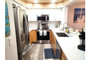 6305 MANATEE AVE W #6305, BRADENTON, FL 34209 Sold 09/21/23