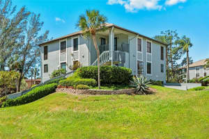 4255 Gulf Dr, Holmes Beach, FL 34217, Sold 05/19/23