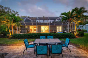 121 Holly Avenue, Sarasota, Florida 34243