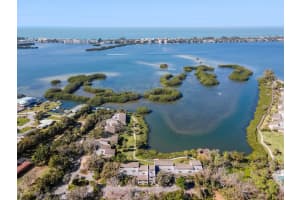 1617 Bayhouse Ct, Sarasota, FL 34231, Sold 04/21/23