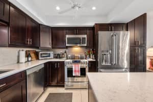 1617 Bayhouse Ct, Sarasota, FL 34231, Sold 04/21/23