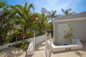 1002 PELICAN COURT, BRADENTON, FL 34209 Sold 05/18/23