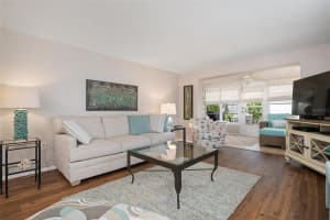 719 SPANISH DRIVE, LONGBOAT KEY, FL 34228 Sold 09/15/23