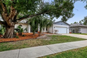 2185 CORK OAK ST E, SARASOTA, FL 34232 Sold 07/20/23