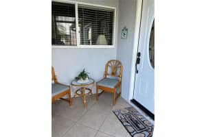 6047 BONAVENTURE PLACE, SARASOTA, FL 34243 Sold 05/18/23