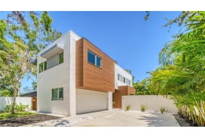 2814 TAMIAMI CIRCLE, SARASOTA, FL 34234 Sold 07/31/23