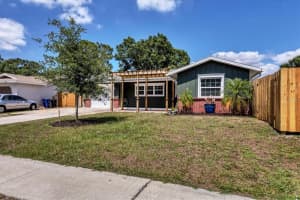 3647 WOODMONT DRIVE, SARASOTA, FL 34232 Sold 06/12/23