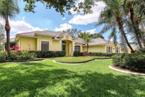8821 MISTY CREEK DRIVE, SARASOTA, FL 34241 Sold 06/28/23