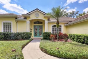 8821 MISTY CREEK DRIVE, SARASOTA, FL 34241 Sold 06/28/23