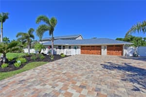 7535 WESTMORELAND DRIVE, SARASOTA, FL 34243 Sold 05/21/24