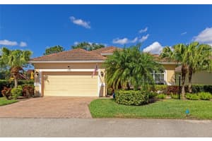 7728 31ST STREET, SARASOTA, FL 34243 Sold 06/06/23
