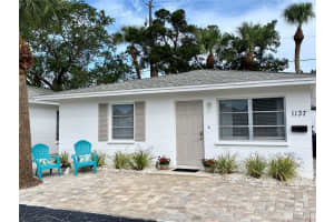 1137 N Moonmist Ct, Siesta Key, FL 34242, Sold 05/31/23