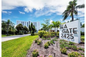 2425 GULF OF MEXICO DRIVE, LONGBOAT KEY, FL 34228 Sold 09/15/23